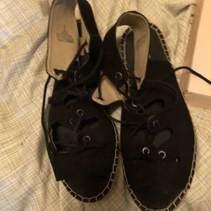 SV Lace up flat Sandals